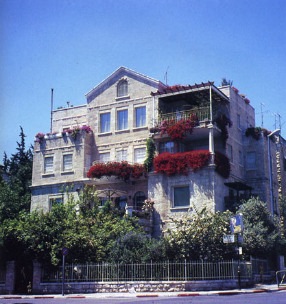 18-04